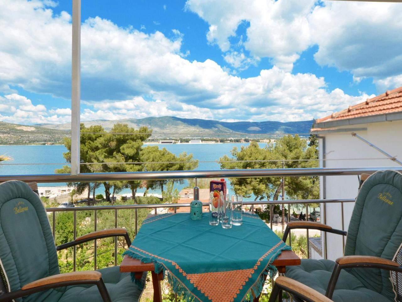 Aurelija- 20m From * Trogir